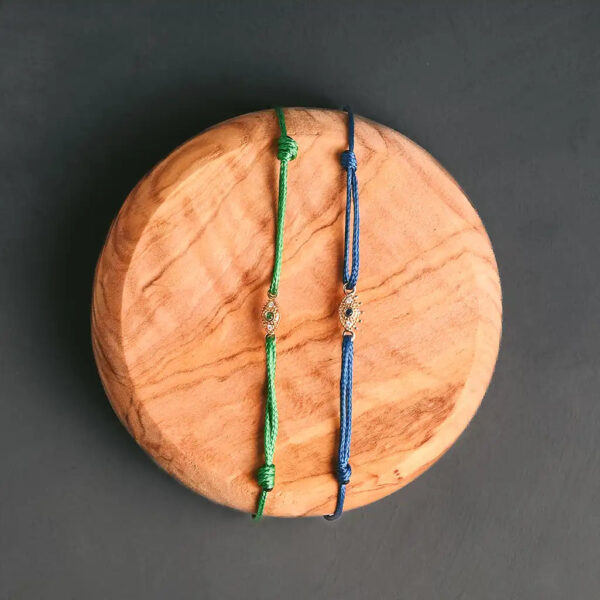 diamond-mini-eye-silk-bracelet-on-wood.jpg diamond-mini-eye-silk-bracelet-on-wood.jpg