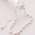 pearl-chain-necklacenecklaces-613946.jpg
